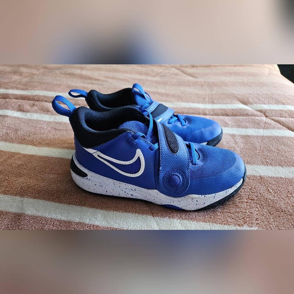 Nike Kids Royal Blue Sneakers. Used Once, Size 3Y